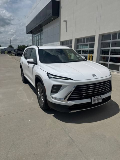 2025 Buick Enclave Preferred's photo