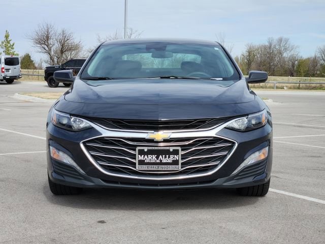 Used 2023 Chevrolet Malibu 1LT with VIN 1G1ZD5ST0PF182850 for sale in Collinsville, OK