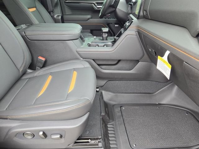 2026 GMC Sierra 1500 AT4 - Photo 11