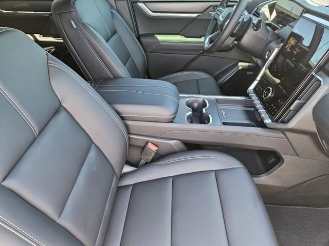 2026 GMC Acadia Elevation - Photo 11