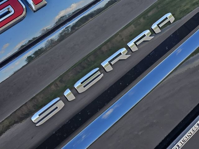 2026 GMC Sierra 1500 AT4 - Photo 7