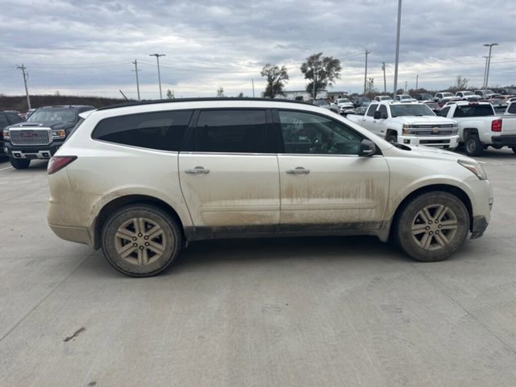 Used 2015 Chevrolet Traverse LT w/1LT SUV