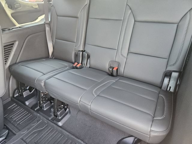 2026 GMC Yukon Denali - Photo 22
