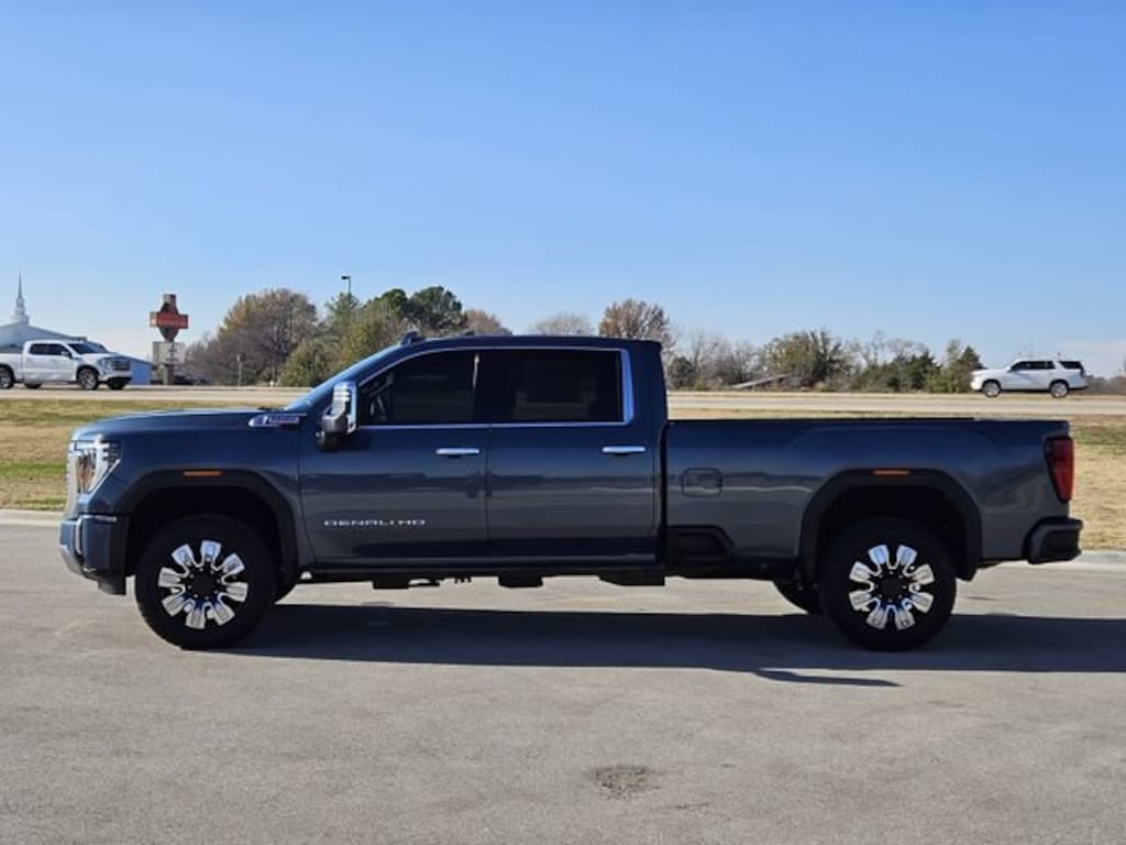 Used 2025 GMC Sierra 3500 HD Denali Truck Crew Cab