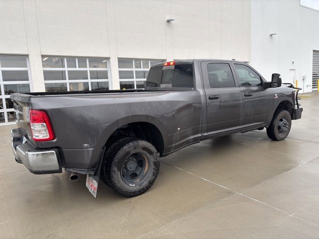 2024 Ram 3500 Tradesman photo 3