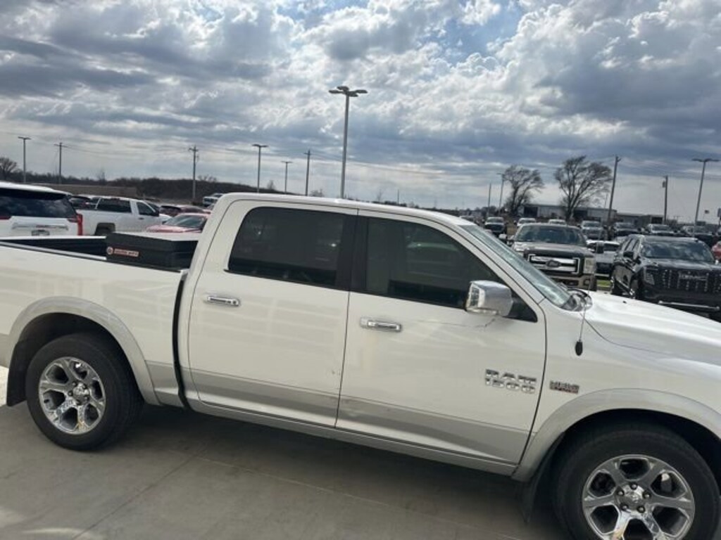 Used 2017 Ram 1500 Laramie Truck Crew Cab