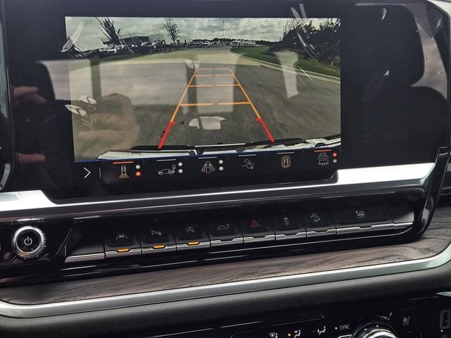 2026 GMC Sierra 1500 SLT - Photo 14