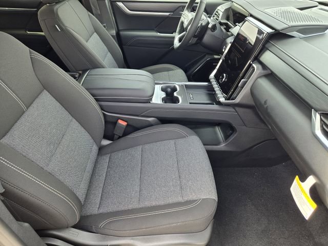 2026 GMC Acadia Elevation - Photo 11