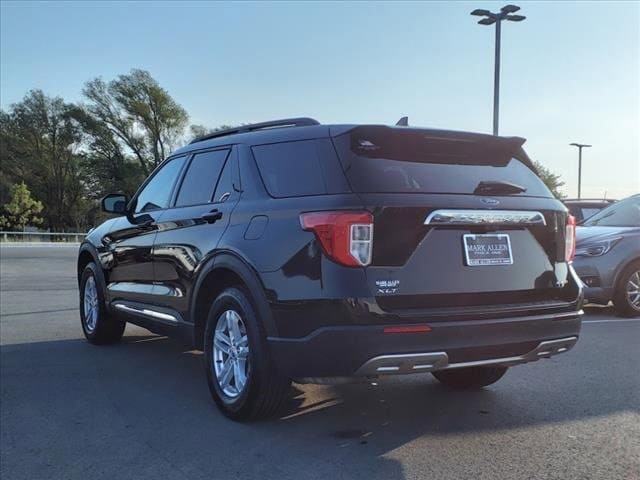 Used 2021 Ford Explorer XLT with VIN 1FMSK8DH9MGA49448 for sale in Collinsville, OK