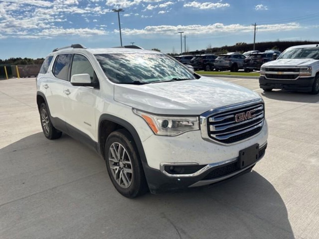 Used 2019 GMC Acadia SLE-2 SUV
