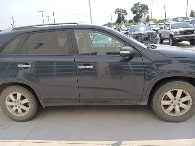 Used 2013 Kia Sorento LX with VIN 5XYKT3A63DG382531 for sale in Collinsville, OK