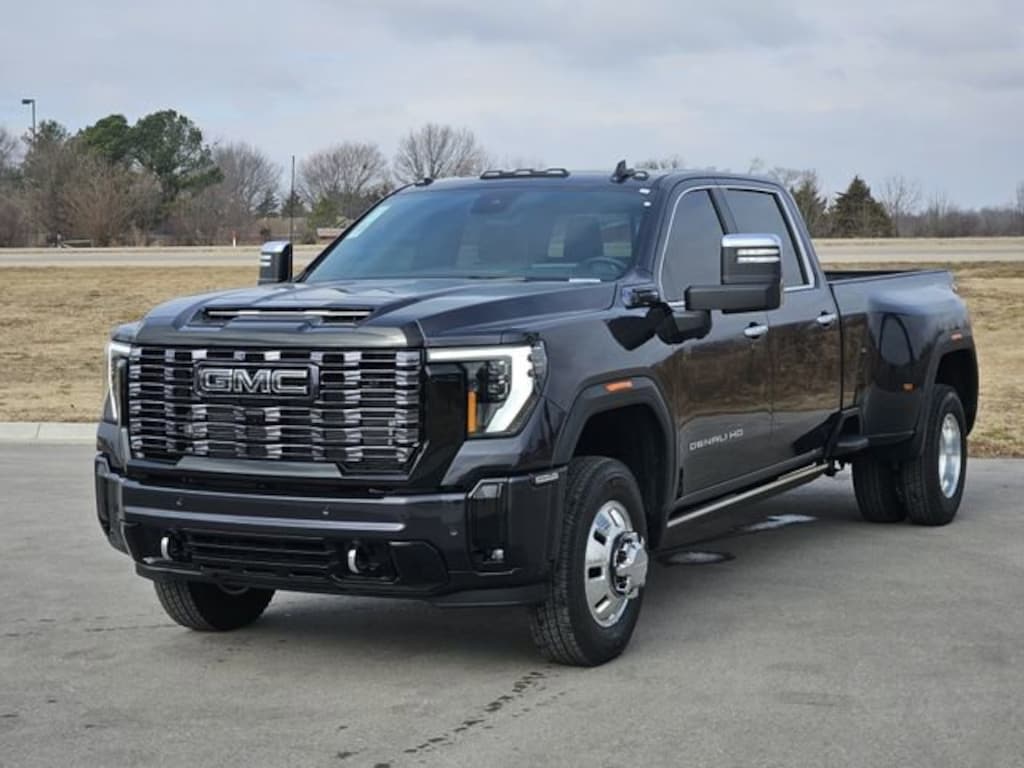 New 2026 GMC Sierra 3500 HD Denali Ultimate DRW Truck