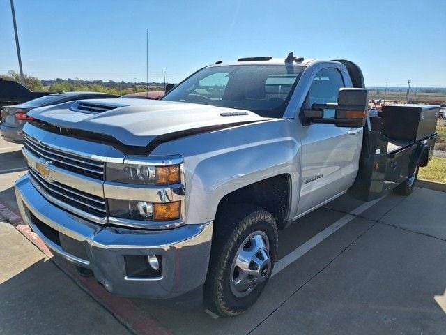 2018 Chevrolet Silverado 3500 Chassis Cab 1LT's photo