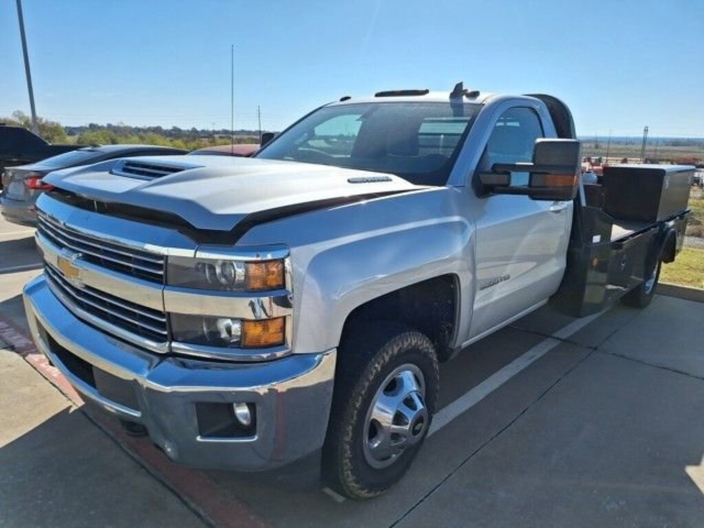 Used 2018 Chevrolet Silverado 3500HD Chassis LT Truck Regular Cab