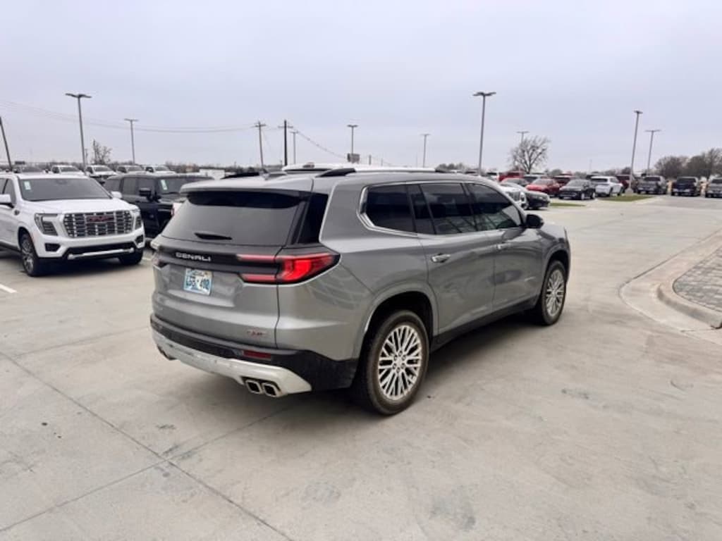 Used 2025 GMC Acadia Denali SUV