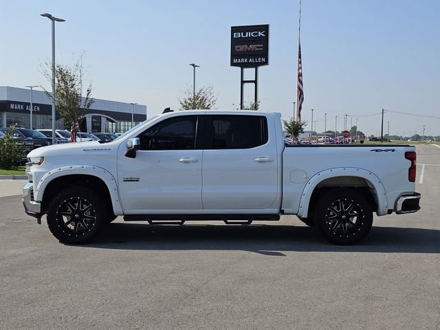 2021 Chevrolet Silverado 1500 LT photo 3