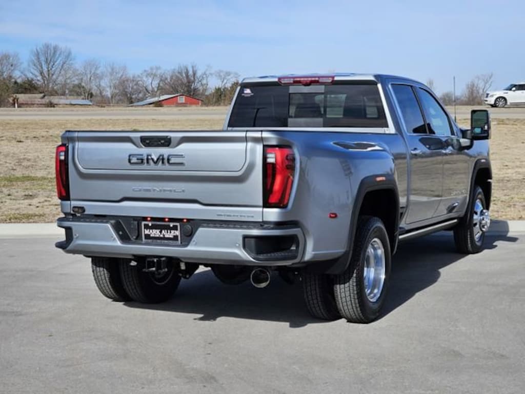 New 2026 GMC Sierra 3500 HD Denali Ultimate DRW Truck