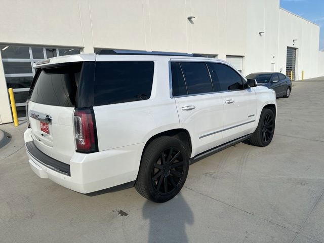 2017 Gmc Yukon Denali photo 3