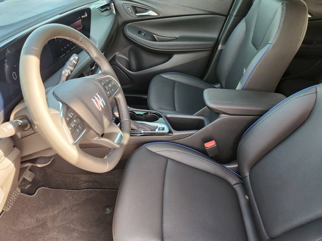 2026 Buick Encore GX Sport Touring - Photo 9