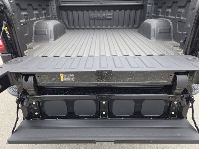 2026 GMC Sierra 1500 AT4 - Photo 23