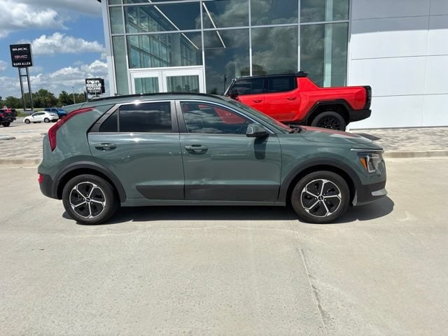 Used 2023 Kia Niro EX with VIN KNDCS3LF1P5055272 for sale in Collinsville, OK