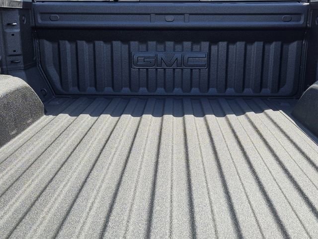 2026 GMC Sierra 1500 SLT - Photo 22