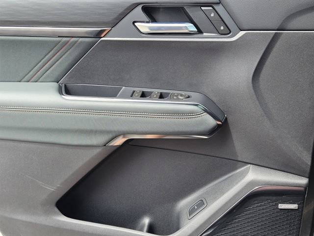 2026 GMC Acadia AT4 - Photo 17