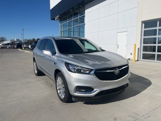 2021 Buick Enclave Essence's photo