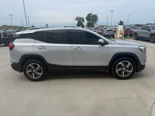 Used 2019 GMC Terrain SLT with VIN 3GKALVEV2KL242098 for sale in Collinsville, OK