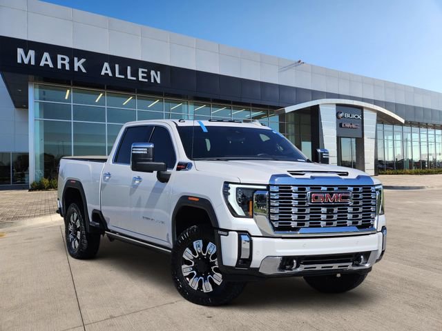 2024 GMC Sierra 4WD Crew Cab Standard Box Denali's photo