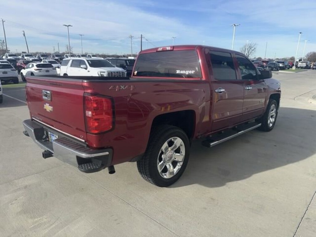 Used 2018 Chevrolet Silverado 1500 LT w/1LT Truck Crew Cab