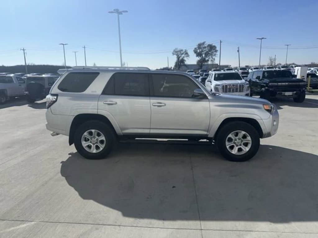 Used 2014 Toyota 4Runner 4WD Limited SUV