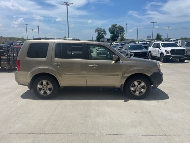 Used 2011 Honda Pilot EX-L with VIN 5FNYF3H68BB041587 for sale in Collinsville, OK