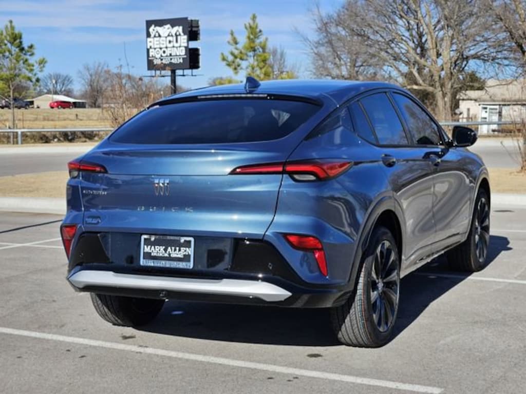 New 2026 Buick Envista Sport Touring SUV