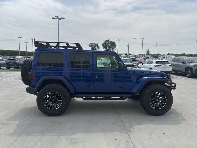 2020 Jeep Wrangler Unlimited Sahara photo 2
