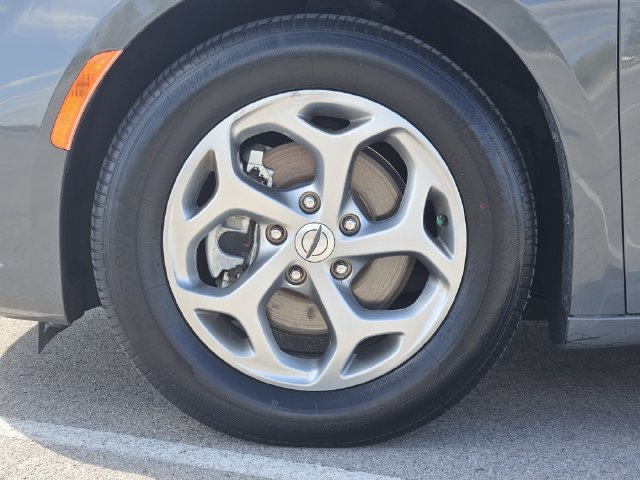 Photo 12