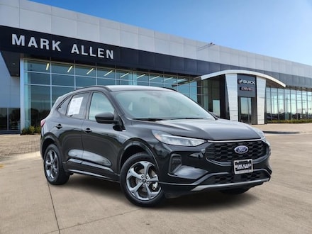 2024 Ford Escape ST-Line SUV