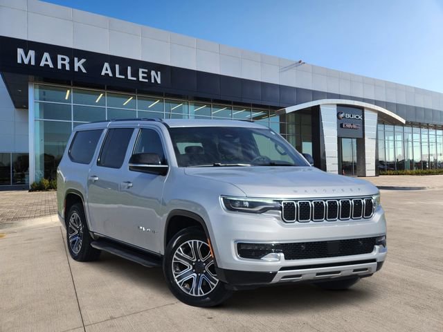 2024 Jeep Wagoneer L's photo