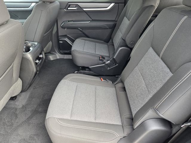 2026 GMC Acadia Elevation - Photo 20