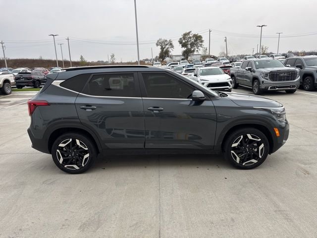 2024 Kia Seltos SX photo 2