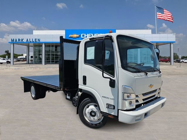 2024 Chevrolet Low Cab Forward 4500 Gas 176" WB Regular Cab's photo