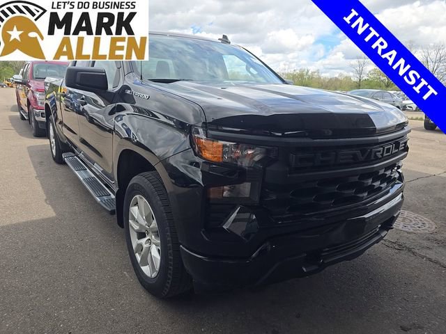 2023 Chevrolet Silverado 1500 Custom 4WD Crew Cab Short Box's photo