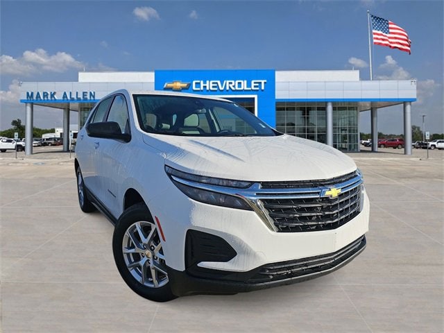 2024 Chevrolet Equinox LS's photo