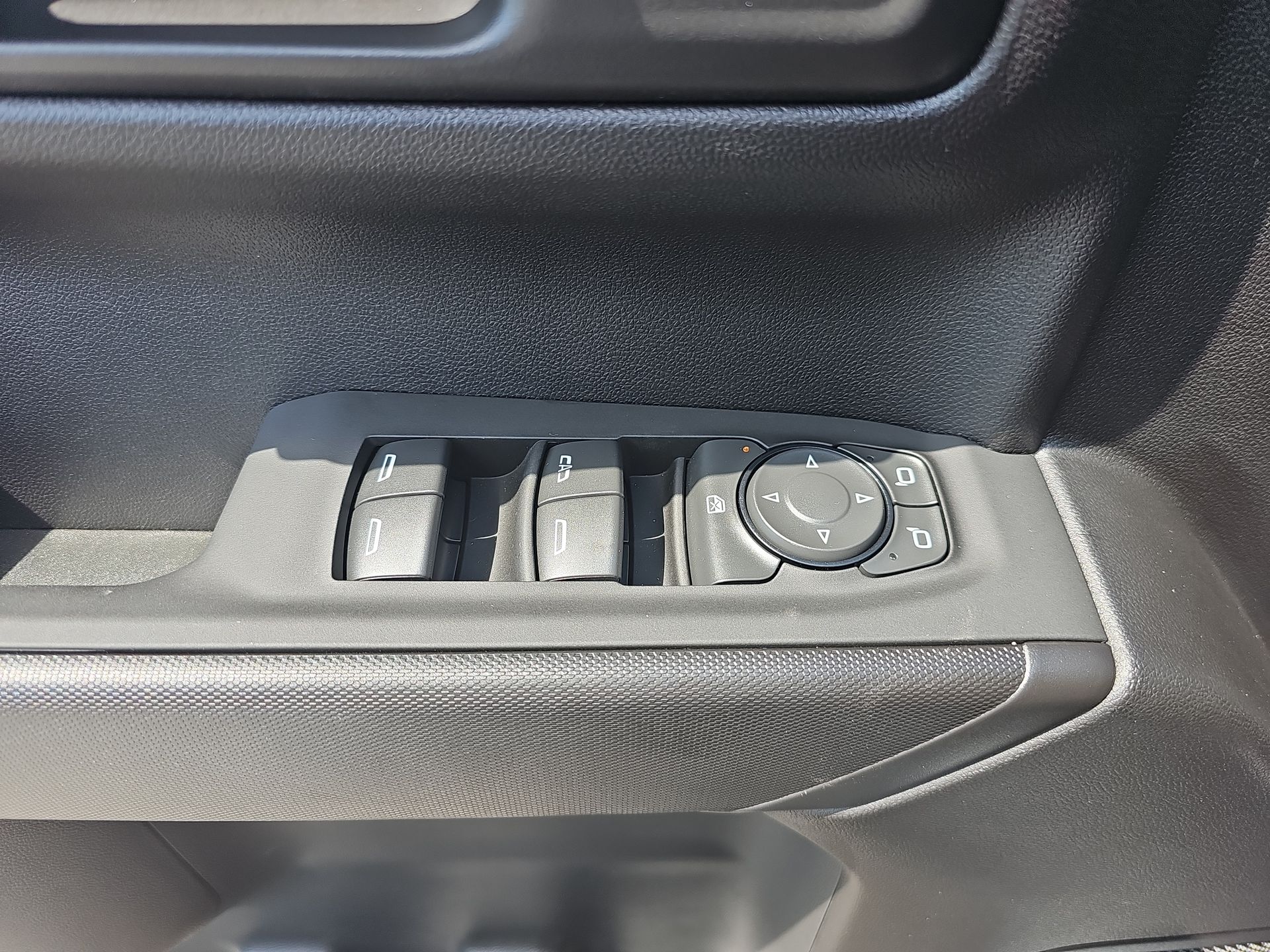 2026 Chevrolet Silverado 1500 Custom - Photo 80