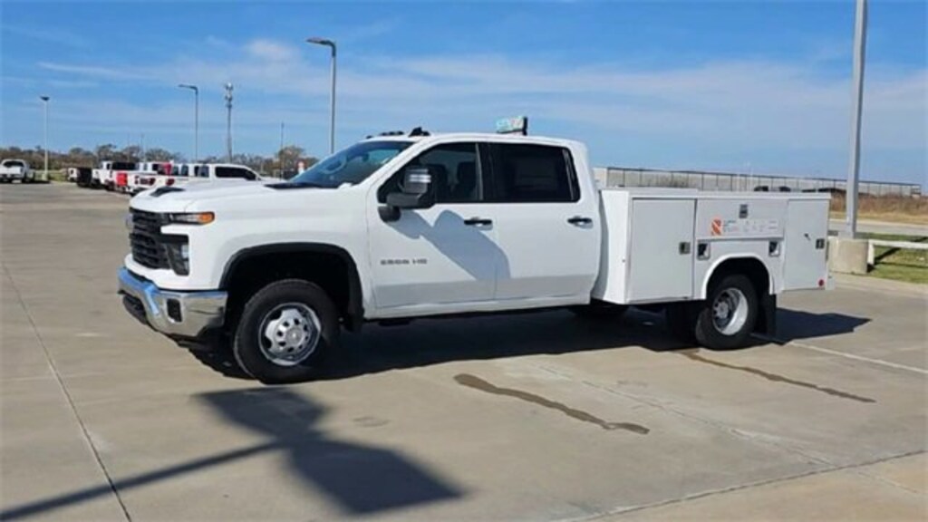 New 2025 Chevrolet Silverado 3500 HD Chassis Cab Work Truck Truck