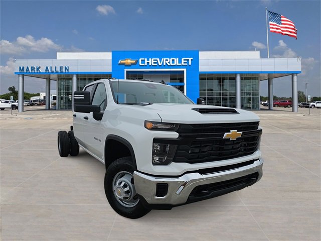2026 Chevrolet Silverado 3500HD Work Truck's photo