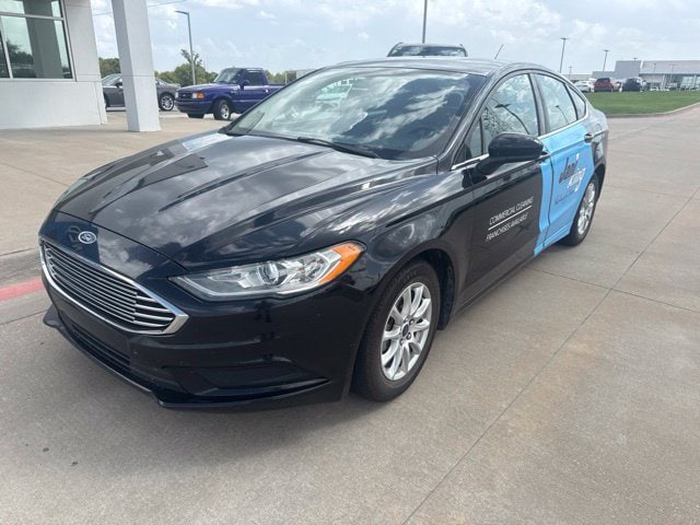 Used 2018 Ford Fusion S with VIN 3FA6P0G76JR129229 for sale in Glenpool, OK
