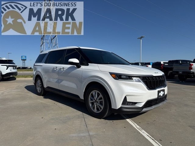 2024 Kia Carnival LX Seat Pkg's photo