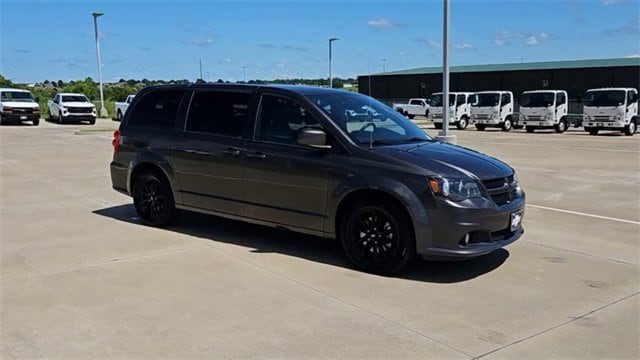 Used 2019 Dodge Grand Caravan GT with VIN 2C4RDGEG3KR670418 for sale in Glenpool, OK