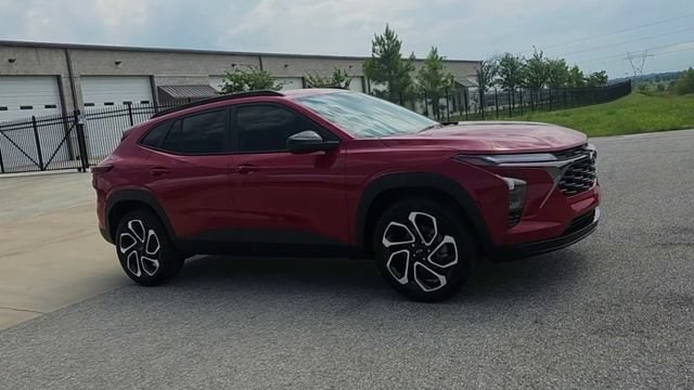 2026 Chevrolet Trax RS - Photo 2